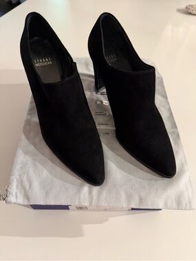 Stuart Weitzman Standdap Black Suede